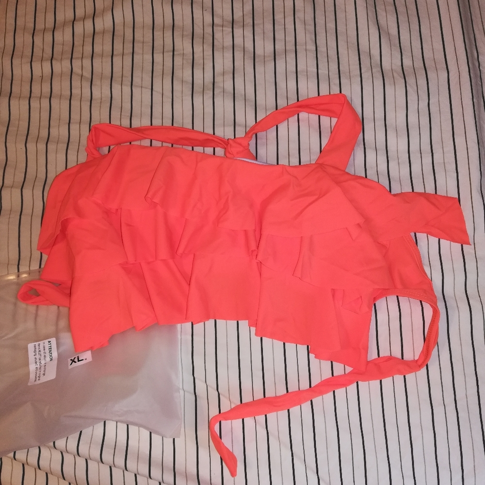 Flounce bikini top - Picture 3 of 6